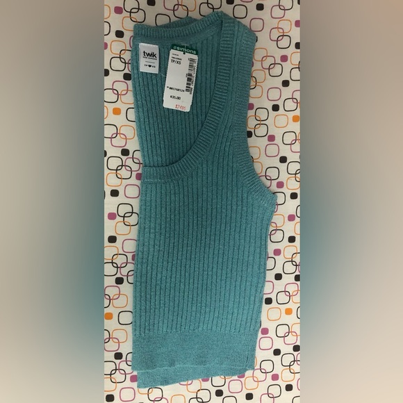 NEW Simons ( twik) Seafoam Stretch Knit Vest - Picture 3 of 6